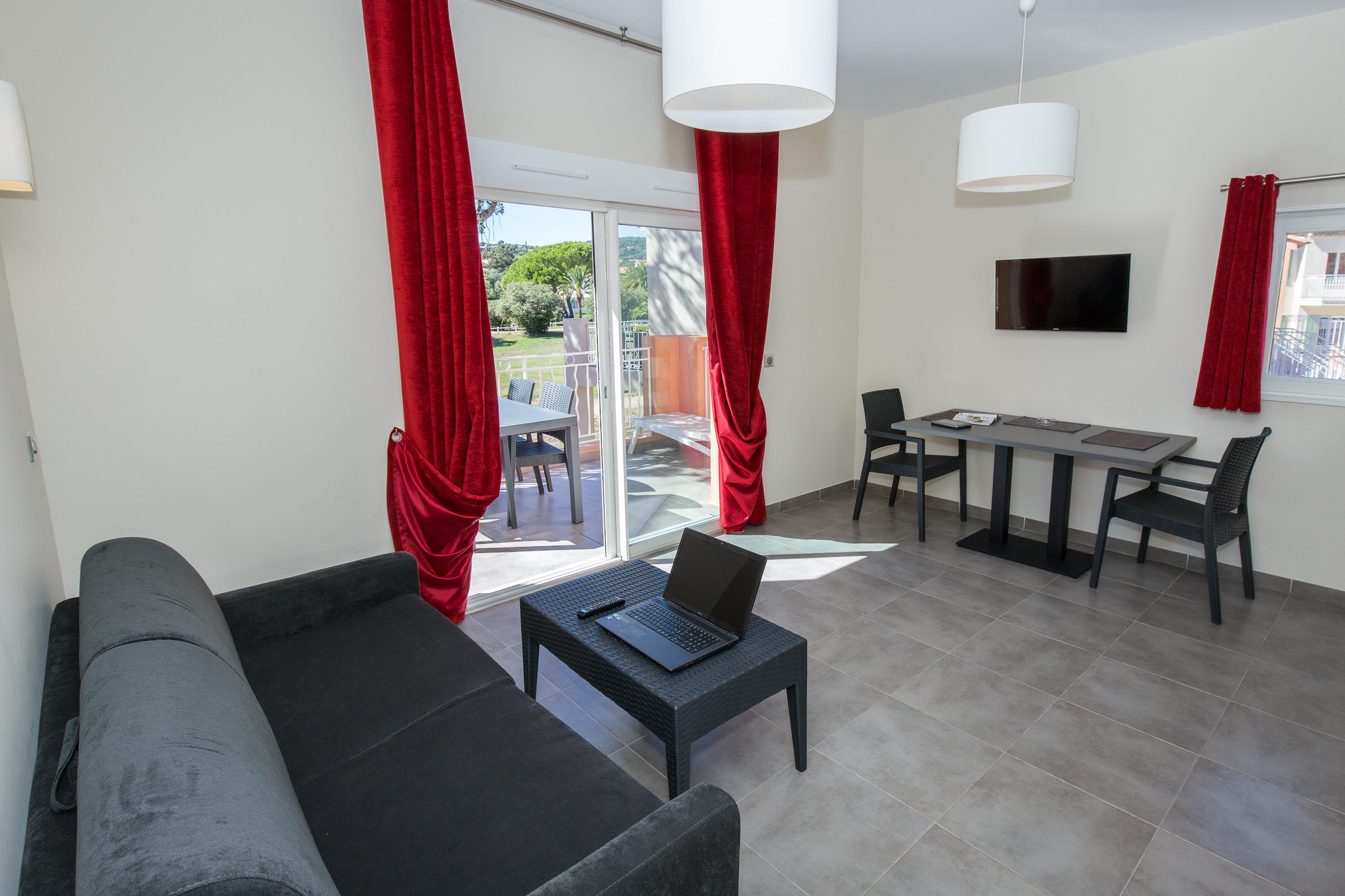 Sowell Residences Les Perles Du Golfe De Saint-Tropez Grimaud Luaran gambar
