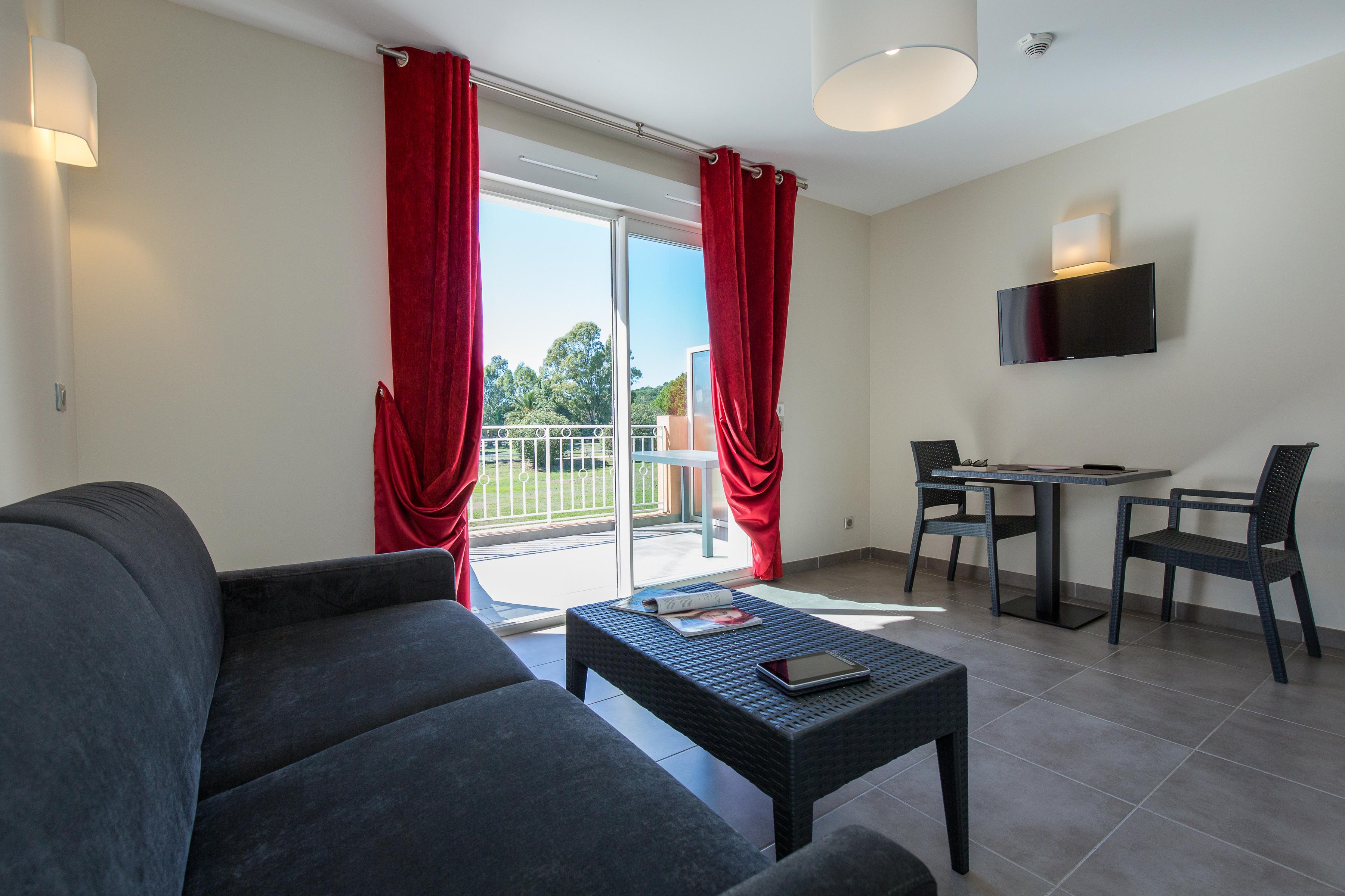 Sowell Residences Les Perles Du Golfe De Saint-Tropez Grimaud Luaran gambar